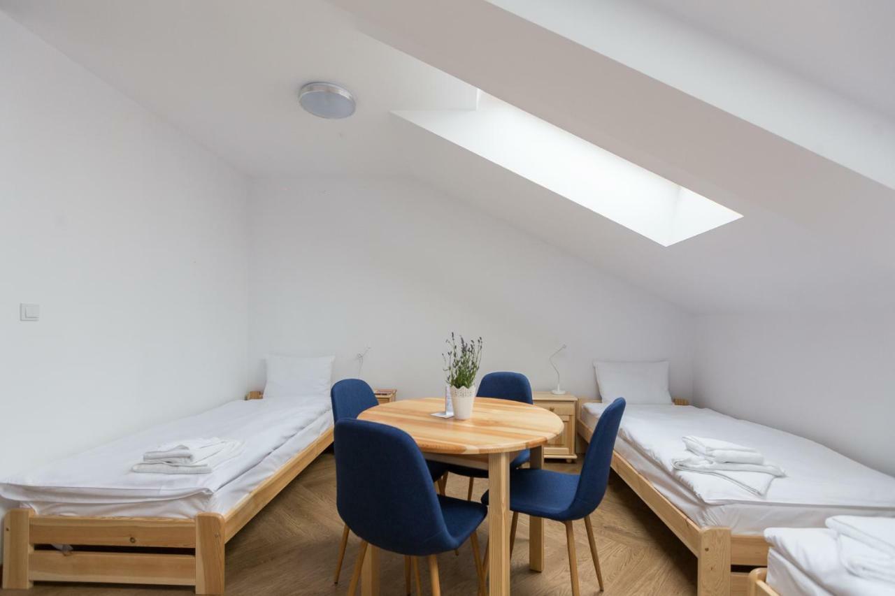 Artrooms Pokoje Goscinne Krosno Ngoại thất bức ảnh