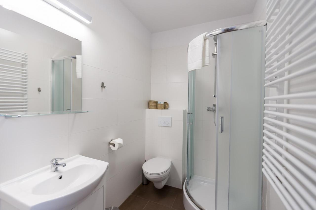 Artrooms Pokoje Goscinne Krosno Ngoại thất bức ảnh