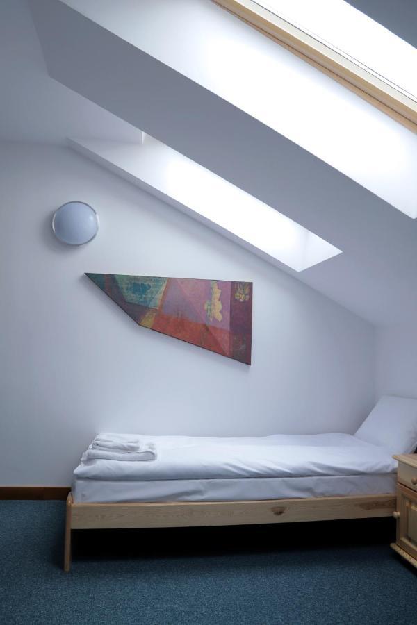 Artrooms Pokoje Goscinne Krosno Ngoại thất bức ảnh