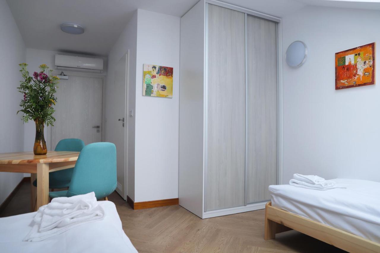 Artrooms Pokoje Goscinne Krosno Ngoại thất bức ảnh